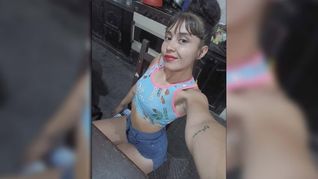 Hallaron muerta en Santiago del Estero a Emilse Camila Barrera, una adolescente que había cumplido 17 años el 7 de noviembre. Todo apunta a que la menor de edad fue víctima de un femicidio en la ciudad de Frías. Hallaron muerta en Santiago del Estero a Emilse Camila Barrera, una adolescente que había cumplido 17 años el 7 de noviembre. Todo apunta a que la menor de edad fue víctima de un femicidio en la ciudad de Frías.