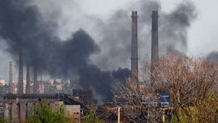Rusia y Ucrania chocan con las versiones sobre un asalto final a la planta Azovstal