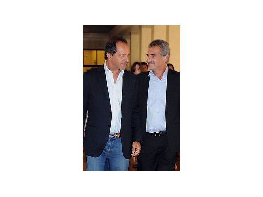 Daniel Scioli y Agustín Rossi