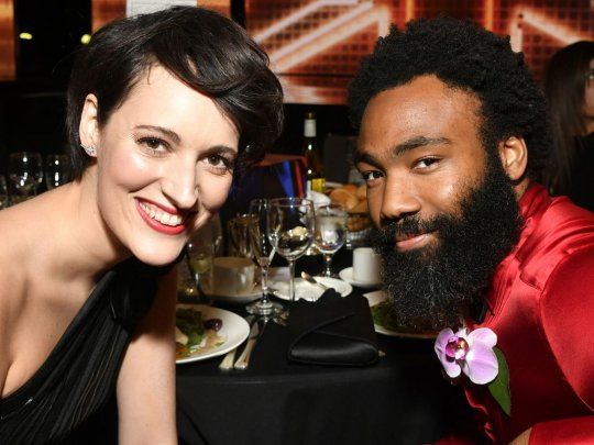 Phoebe Waller-Bridge y Donald Glover protegonizarán la nueva versión de Mr. and Mrs. Smith. x 