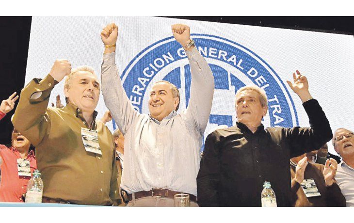 ámbito.com | Satisfechos. Los triunviros Juan Carlos Schmid, Héctor Daer y Carlos Acuña atravesaron sus primeros cuatro meses de convivencia sin sobresaltos. Se multiplicaron las gestiones con el Gobierno y se contuvo la protesta.