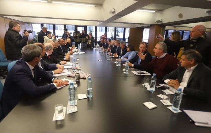 ámbito.com | gobernadores FCI.jpg