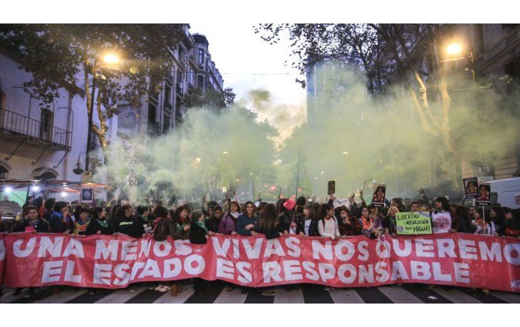 Cada 30 horas en promedio una mujer es asesinada en el país por su género.