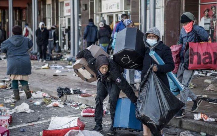 Disturbios en Sudáfrica provocaron daños millonarios&nbsp;