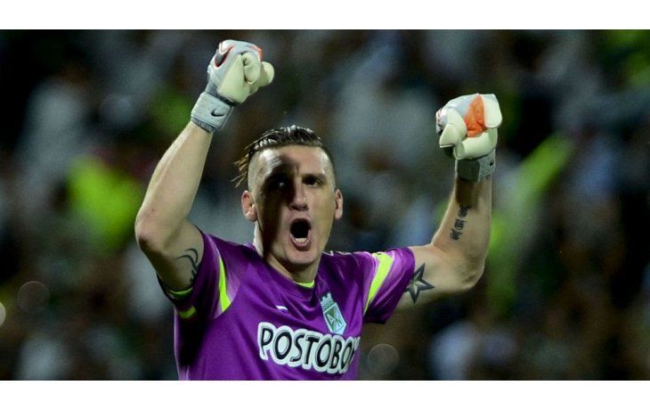 Armani presiona para llegar a River.
