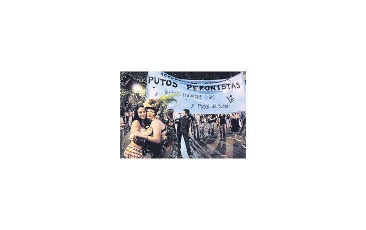 «Putos peronistas. Cumbia del sentimiento» es el documental institucional de una organización de La Matanza que no sólo causa el enojo de viejos peronistas sino que también hace gala de separatismo.