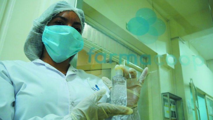 La línea de alcohol en gel de Farmacoop.