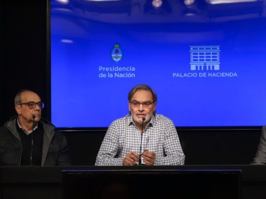 Conferencia de prensa de Gustavo Lopetegui, 16 de junio de 2019. Mintió cuando afirmó que desconocía las causas del colapso.