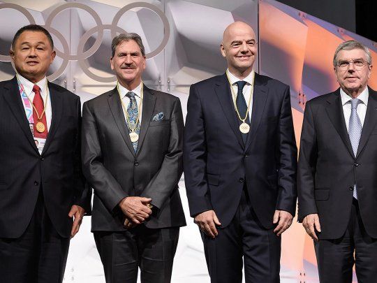 Yamashita, Haggerty, Infantino y Bach, tres de los máximos dirigentes del deporte mundial.