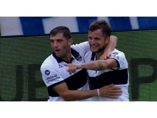 Gimnasia se recuperó y volvió a la victoria frente a Patronato en La Plata