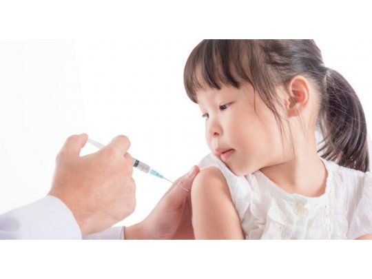 Escándalo en China: laboratorio deberá pagar multa millonaria por vender vacunas adulteradas