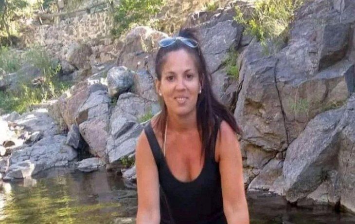 Mariela Natalí (44) es oriunda de la ciudad santafesina de San Lorenzo y fue vista por última vez el 4 de febrero pasado, cuando salió a realizar actividad física desde la casa de un tío donde se aloja habitualmente en los veranos en Capilla del Monte y se dirigía a La Toma.&nbsp;