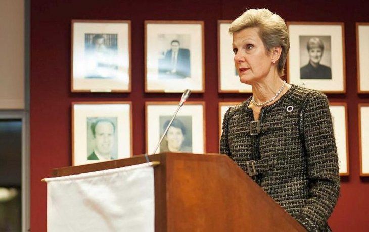 La Cámara de Apelaciones de Nueva York mantuvo sin efecto la orden de la jueza Loretta Preska.