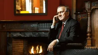 El hombre detrás de un imperio que cambió su rumbo para ser pionero en un área que genera enormes ganancias. El hombre detrás de un imperio que cambió su rumbo para ser pionero en un área que genera enormes ganancias.