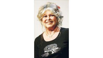 Aunque retirada del cine desde que tenía 39 años, «B.B.» sigue siendo noticia por su encendida defensa de los derechos de los animales y polémicos dichos como los que dedicó al islamismo.