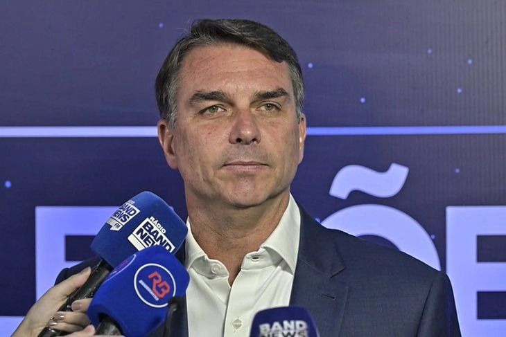 La Dirección Nacional de Migraciones informó que el grupo cruzó la frontera el martes 27 de octubre a las 22.50 y que no registró impedimentos legales para su ingreso. La Dirección Nacional de Migraciones informó que el grupo cruzó la frontera el martes 27 de octubre a las 22.50 y que no registró impedimentos legales para su ingreso.