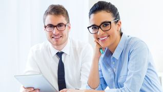ámbito.com | hombre-mujer-empleo