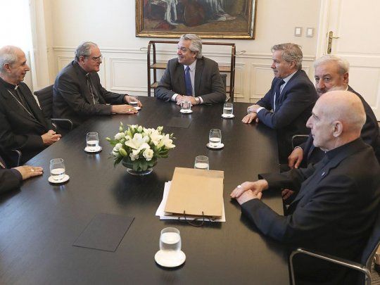El Presidente&nbsp;recibi&oacute; a la c&uacute;pula de la Conferencia Episcopal Argentina en diciembre de 2019.