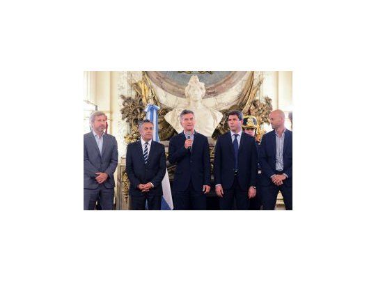 Macri anunció obras en tramo de la Ruta 40 entre Mendoza y San Juan