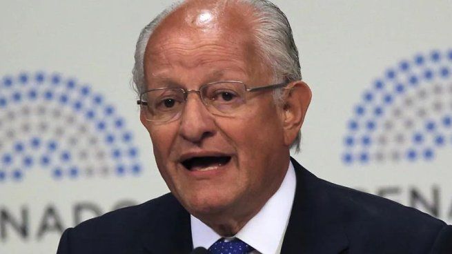 Los antecedentes de la fundación que asesorará la distribución de alimentos. 