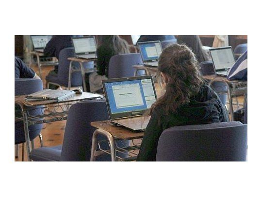 Conectarán a Internet a 2.000 escuelas rurales
