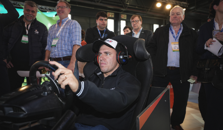 One of the main attractions of the Expo Transporte was the TotalEnergies simulator. The winner (who made it to the podium) was invited to see Mariano Werner's TC car. One of the main attractions of the Expo Transporte was the TotalEnergies simulator. The winner (who made it to the podium) was invited to see Mariano Werner's TC car.