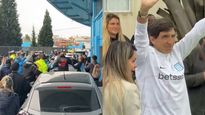 Gustavo Costas recibió el apoyo de cientos de hinchas durante su salida de Racing.
