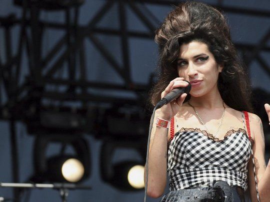 Amy Winehouse es recordada en nuevo filme que conmemora los 10 años desde  su muerte