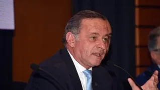 Álvaro Delgado disparó contra el Frente Amplio por su postura ante la guerra entre Israel y Gaza.