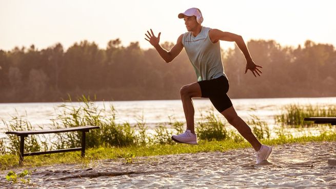 Correr es una de las actividades con más beneficios para tu salud física y mental.&nbsp;