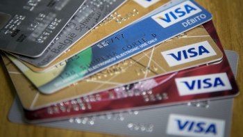 comercios piden ampliar limites en las tarjetas de credito para incentivar el consumo
