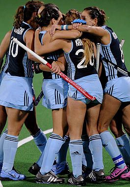 Las Leonas se pusieron arriba con un gol de Noel Barrionuevo.