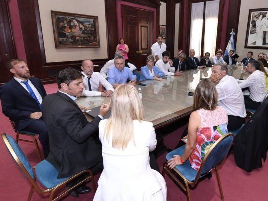 Axel Kicillof, en la reunión de emergencia con su gabinete.A