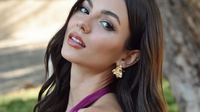 Victoria Justice llega a CDMX: celebrará el relanzamiento de Love Zombie con una exclusiva fiesta de Halloween.