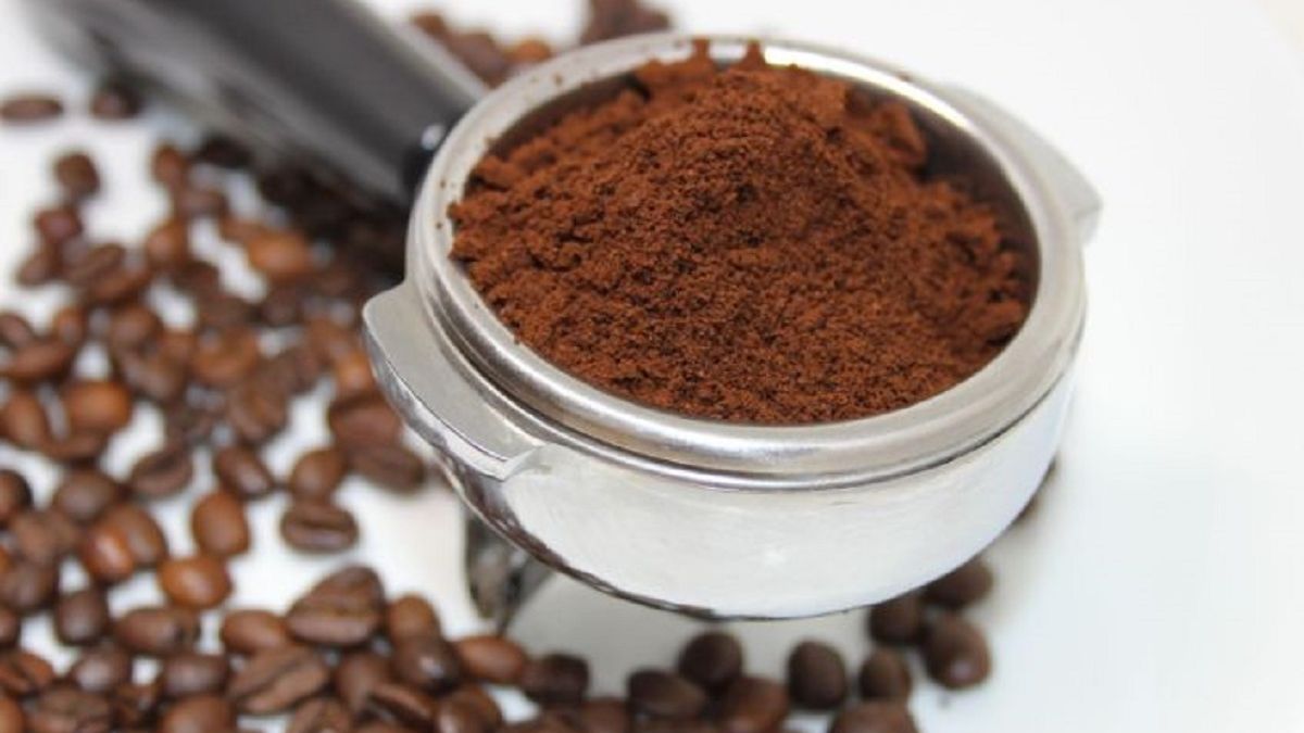 Le Pain Quotidien invites its customers to reuse coffee grounds