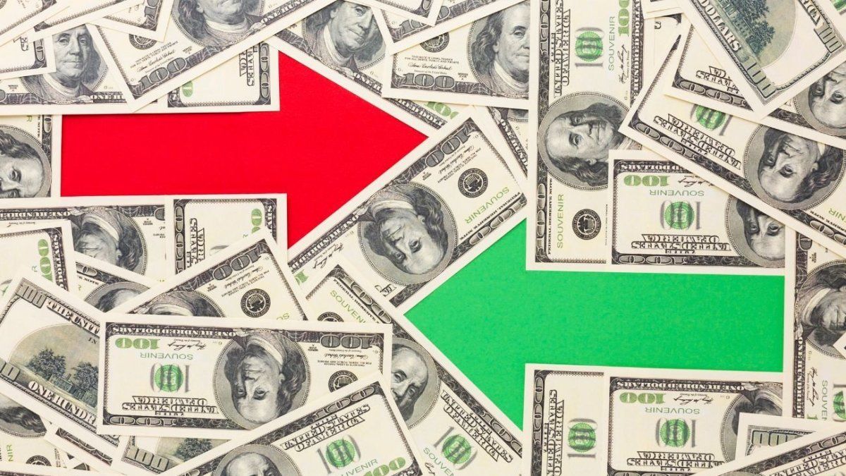 The dollar operated stable while the market awaits Donald Trump’s first movements