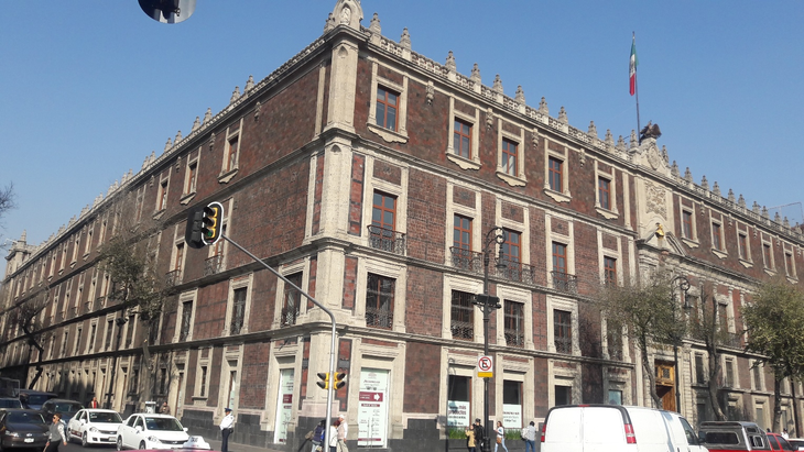 ¿A quién pertenece el Nacional Monte de Piedad? ¿A quién pertenece el Nacional Monte de Piedad?