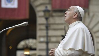 Por nuestra culpa, la Tierra ha sufrido un gran deterioro, dijo Francisco.