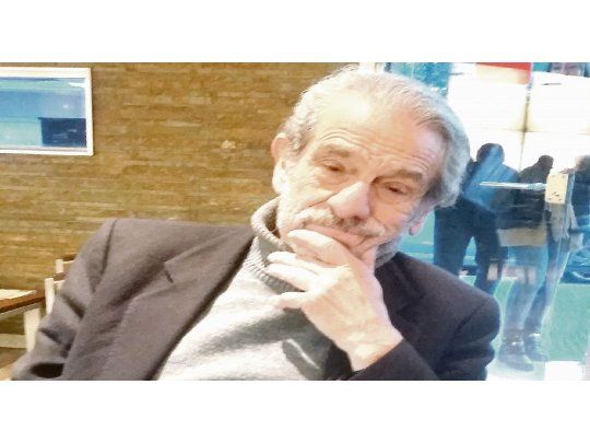 Mario Sabato. “Facebook me llevó a trabajar en el formato de cuento breve. Lo que decía la gente me llevó a corregir, a cuidar el tono coloquial”.