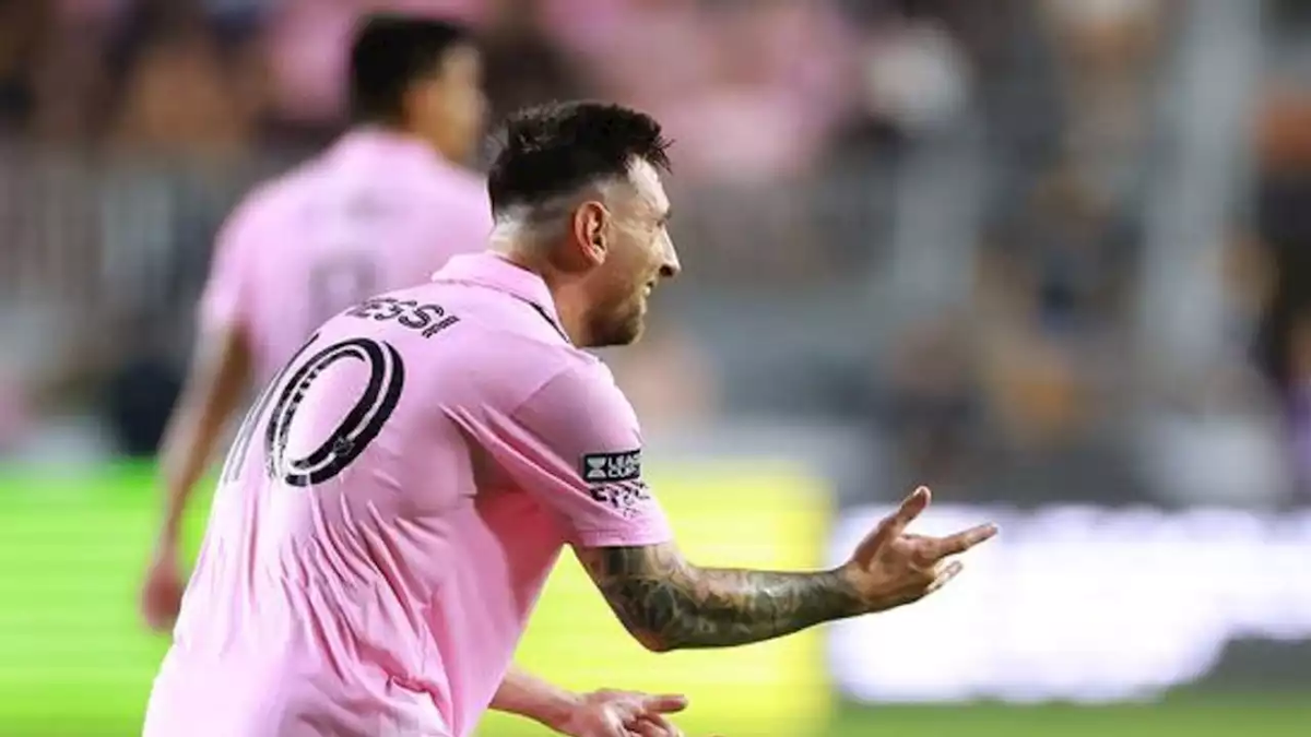 Why did Messi celebrate in Spiderman mode?