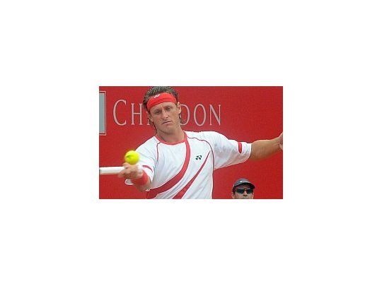 David Nalbandian padece una hernia inguinal, pero su vocero dijo que estará en la Copa Davis.