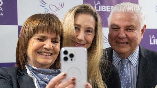 Patricia Bullrich suma rebeldes para desobedecer a Karina Milei en el Senado.