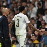 Militao se lesionó y se perdería le mundial. Militao se lesionó y se perdería le mundial.