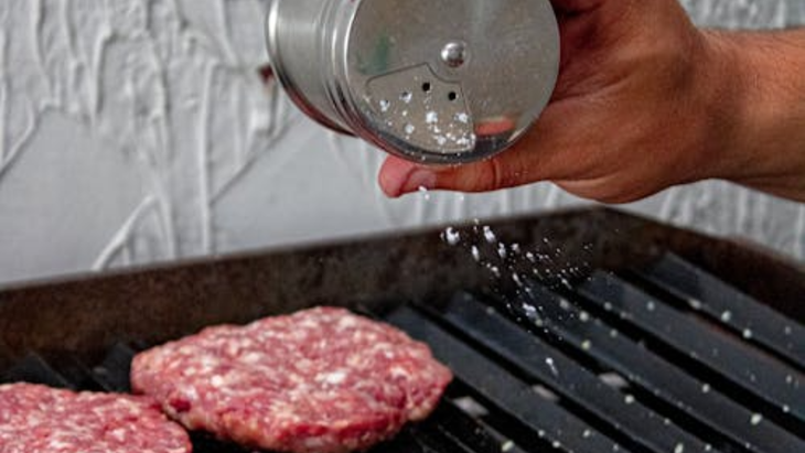 Entre 11% y 27% de grasa: esto detectó Profeco sobre las hamburguesas comercializadas en supermercados mexicanos. Entre 11% y 27% de grasa: esto detectó Profeco sobre las hamburguesas comercializadas en supermercados mexicanos.