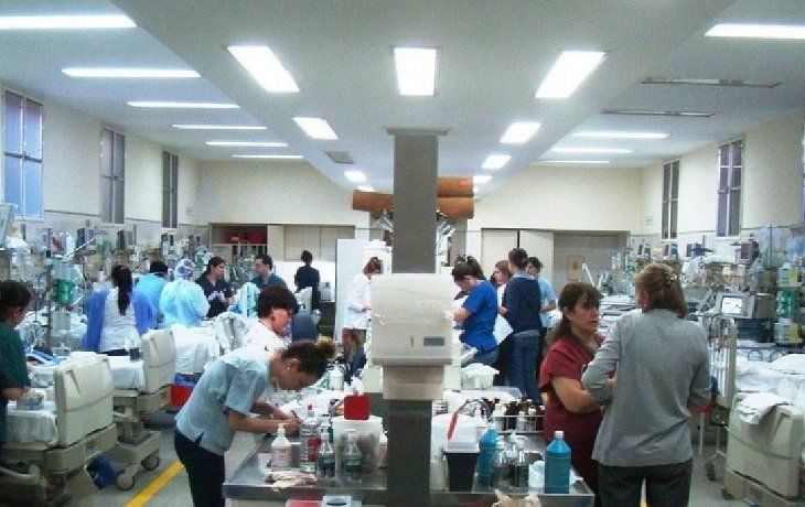 En una semana, las hospitalizaciones de niños aumentaron casi 20%.