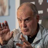 Marcelo Bielsa afirmó que no renunciará al cargo de DT de la Selección uruguaya pese a los rumores Marcelo Bielsa afirmó que no renunciará al cargo de DT de la Selección uruguaya pese a los rumores