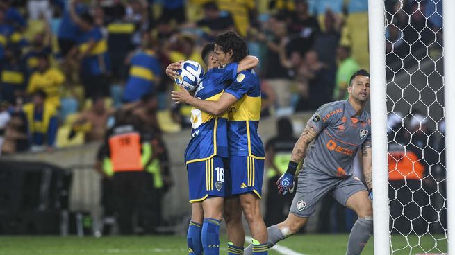 Edinson Cavani, dolido tras la derrota en la final