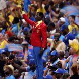 Quién es Lumumba Vea, el hincha-estatua de RD Congo que se robó las miradas ante Colombia Quién es Lumumba Vea, el hincha-estatua de RD Congo que se robó las miradas ante Colombia