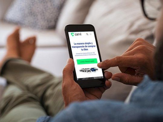 Carvi.com nos permite comparar ofertas desde nuestra casa y nos pone a disposición una persona que estará siguiendo de cerca toda la operación para que se cumplan las condiciones pactadas en la solicitud.