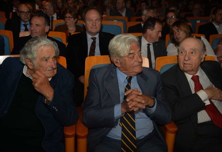 Former presidents José Mujica, Luis Lacalle Herrara and Julio María Sanguinetti were also leaders of their respective parties. Former presidents José Mujica, Luis Lacalle Herrara and Julio María Sanguinetti were also leaders of their respective parties.